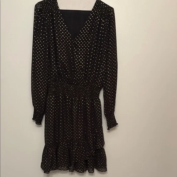 NWT Vince Camuto Black and Gold Dress; Perfect for New Years Eve - Picture 4 of 15